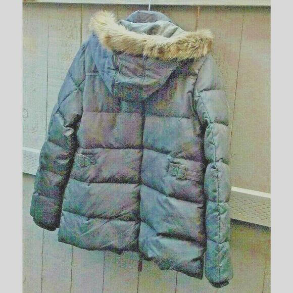 Tommy Hilfiger Winter Womens Hooded Jacket Steel Gray Color With Fur Edging On H - Picture 2 of 7